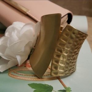 NWOT Gold Asymmetrical Cuff